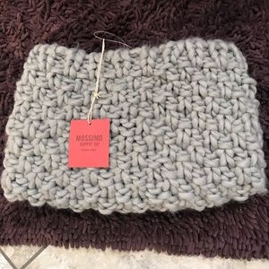 Mossimo cowl neck scarf